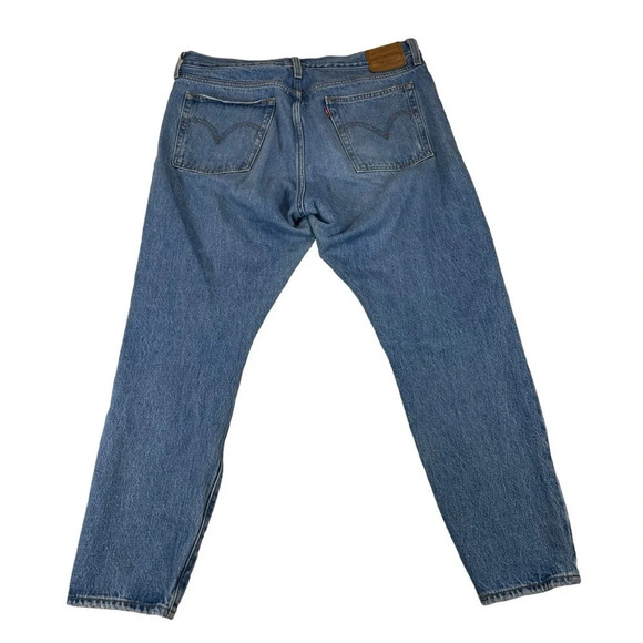 Levi’s Wedgie jeans women’s 32 buttonfly distressed - Picture 3 of 8